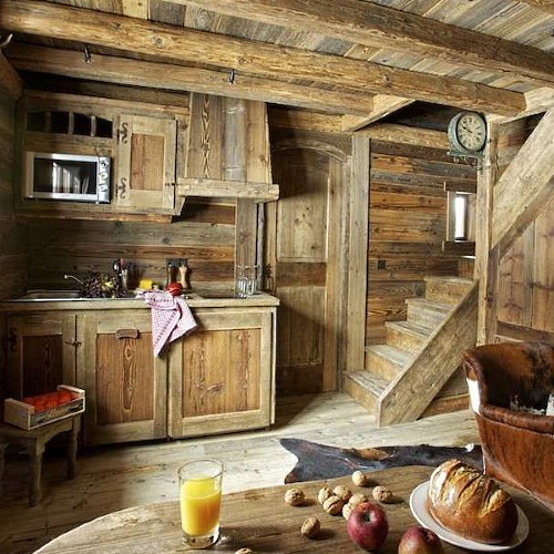 Кухни в деревенском стиле