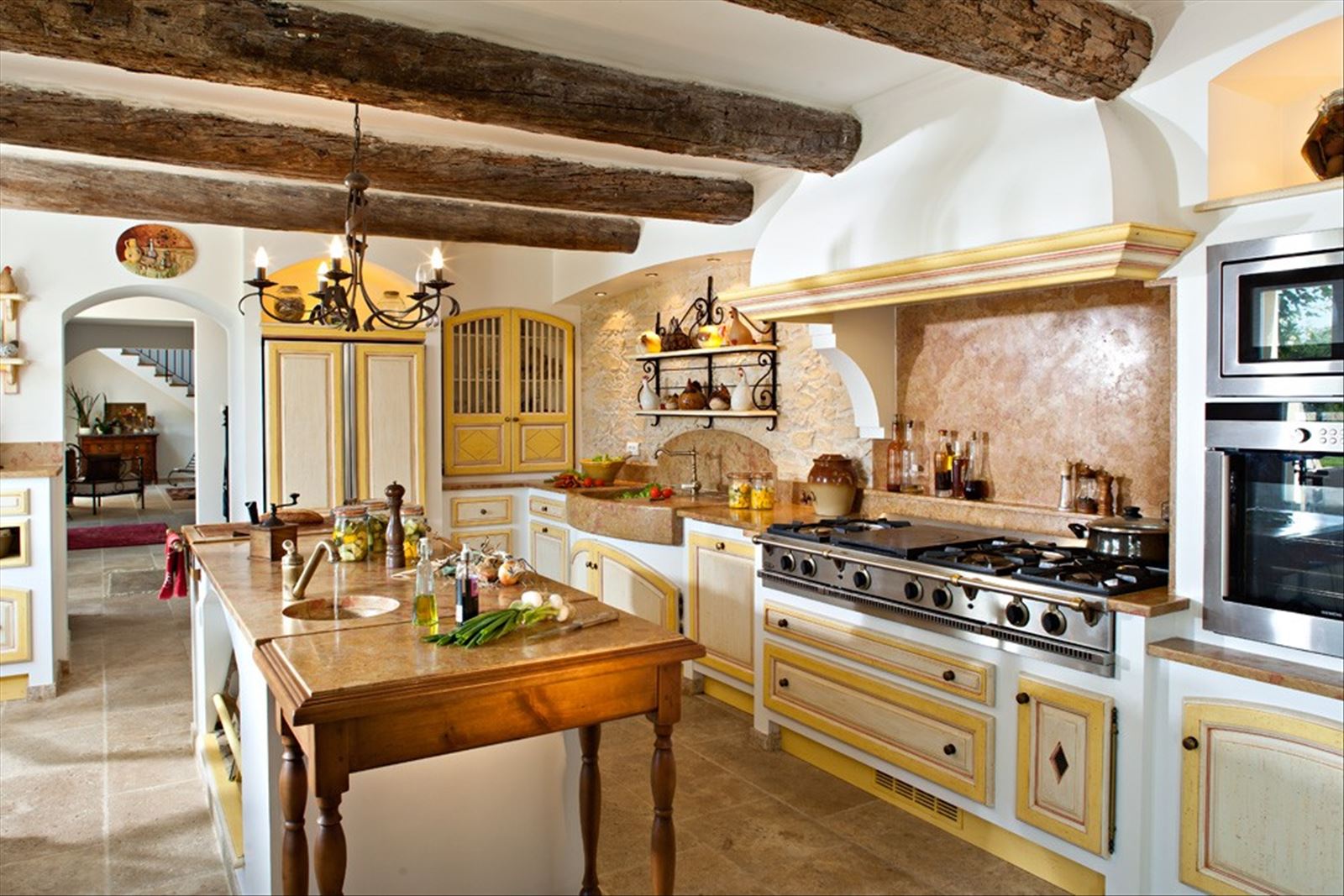 Кухня в сицилийском стиле