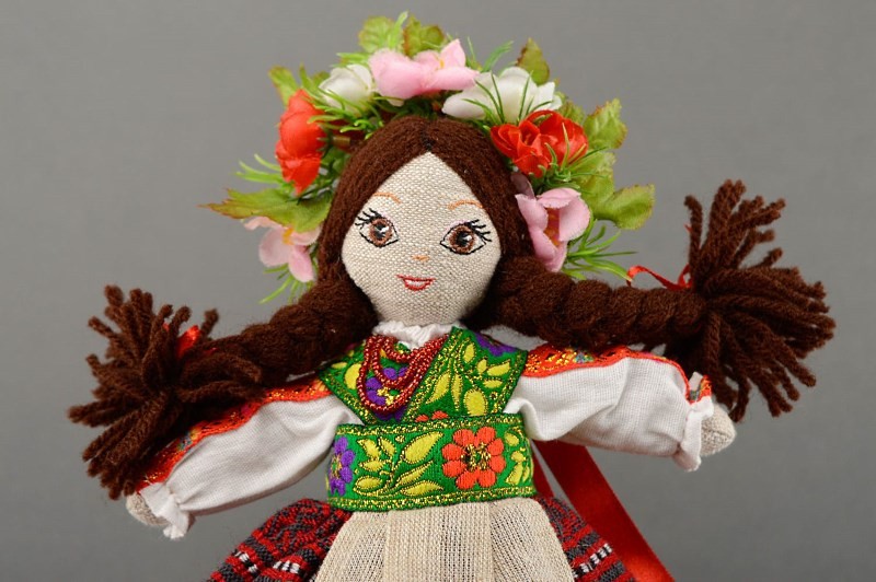 кукла в украинском стиле